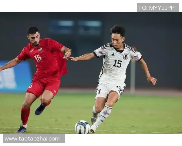 韩国与中国足球对决精彩回顾CCTV5全程直播盛况分析